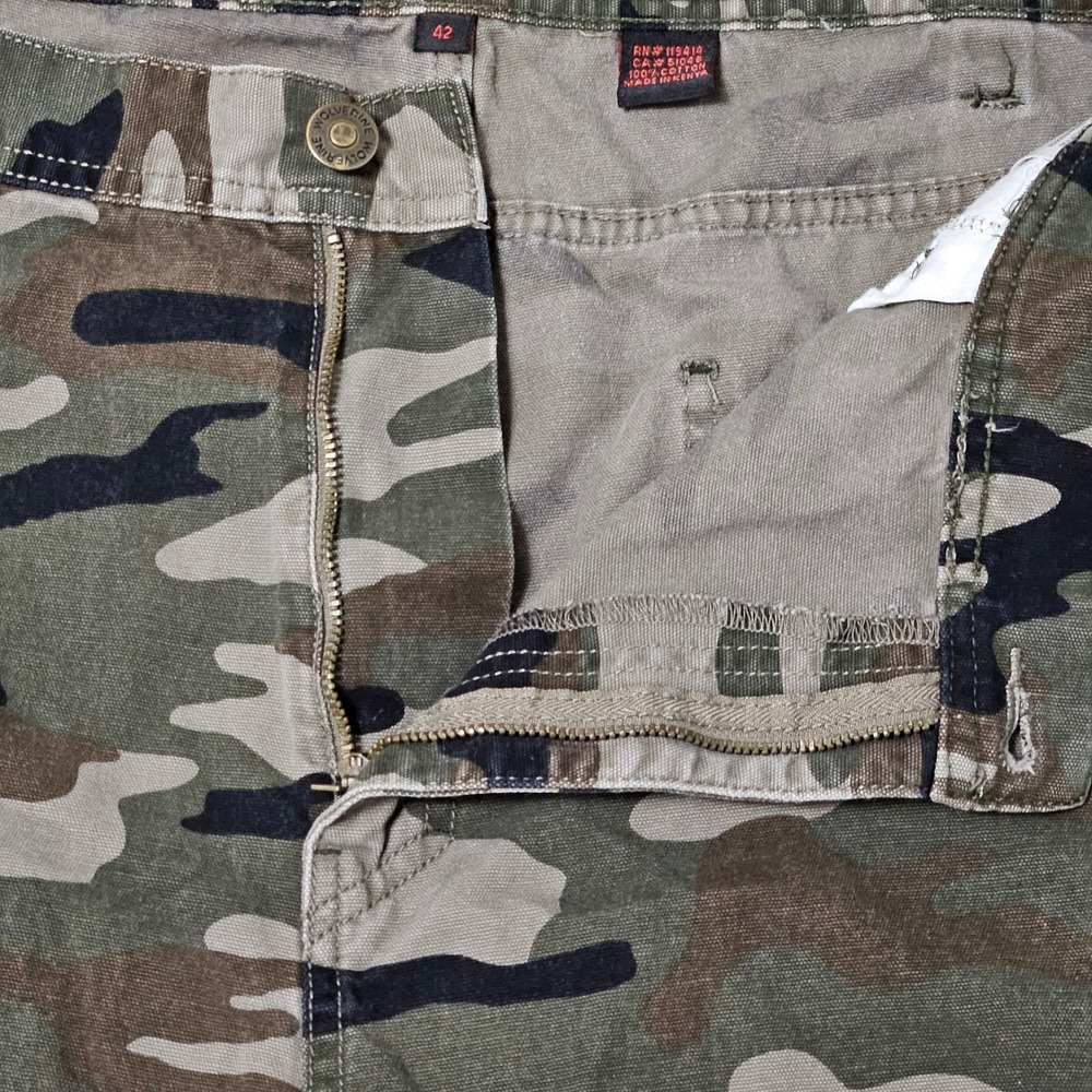 Wolverine Mens 42 Camo Cargo Shorts Heavy Duty Workwear Outdoor Gorpcore Utility - Picture 4 of 8